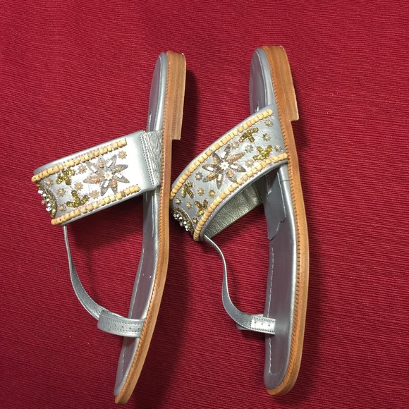 Silver Manolo Blahnik flat sandals - Picture 3 of 5